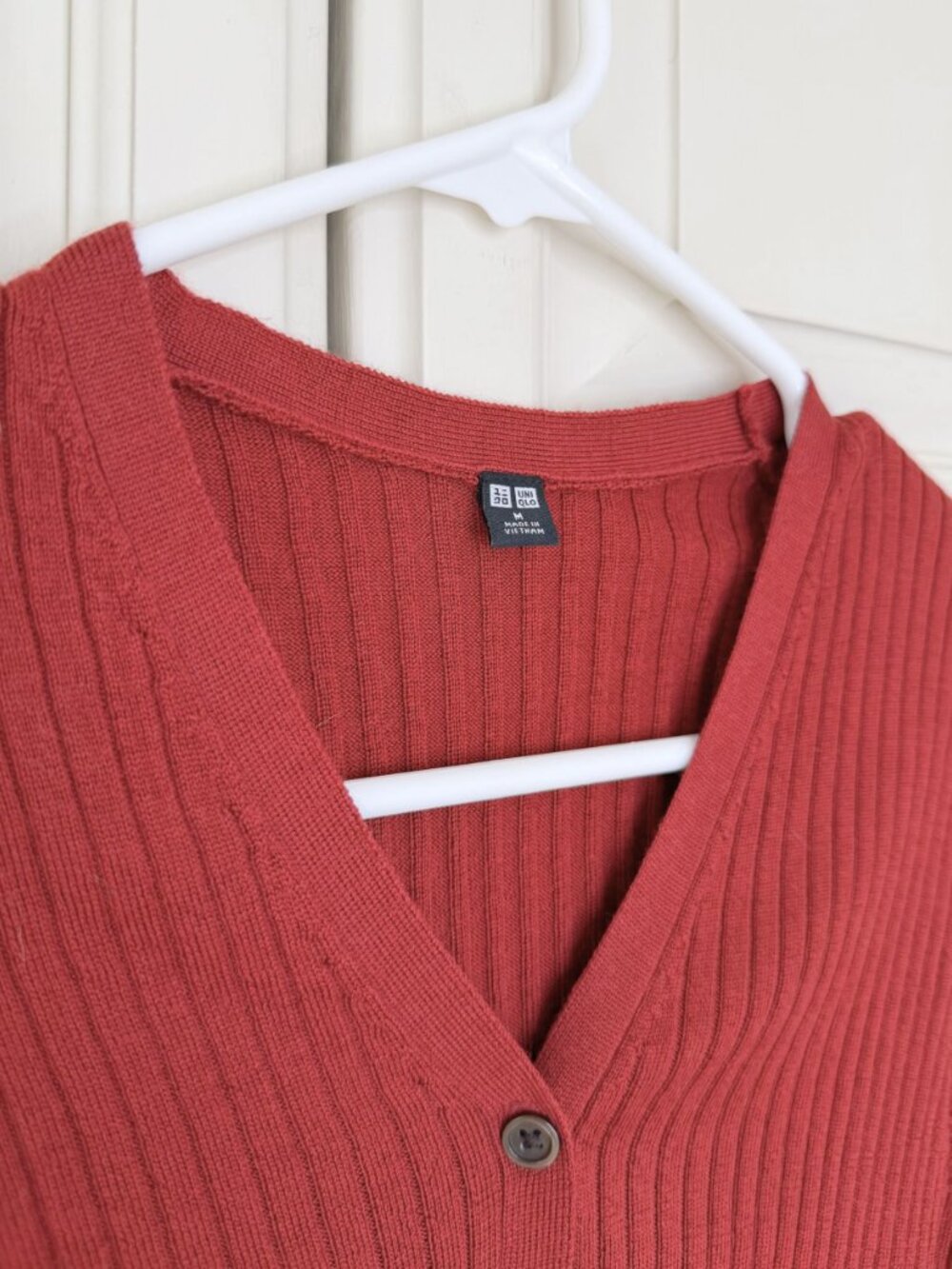 UNIQLO Rust Red Ribbed Button Front Cardigan Japan M - Picture 2 of 4